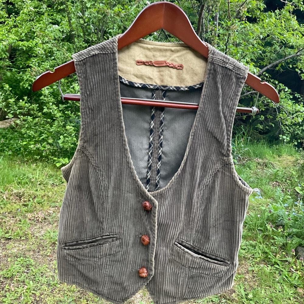 Sessun brown corduroy vest